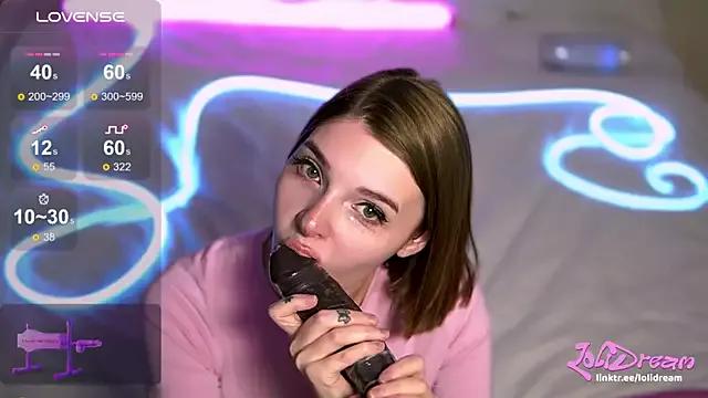 Check-out our cam rooms range and converse on a personal level with our delicious livecams streamers, showing off their spicy curves and toys.