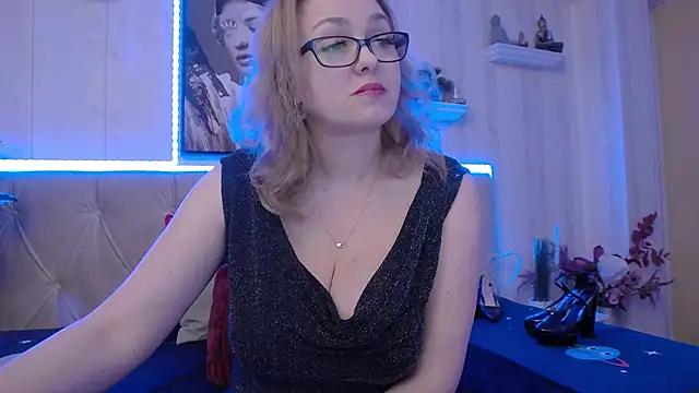 Check-out our cam rooms range and converse on a personal level with our delicious livecams streamers, showing off their spicy curves and toys.