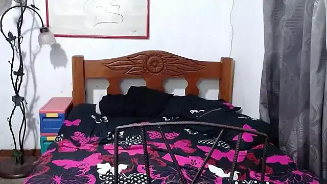 LadyMilk003 from StripChat is Freechat