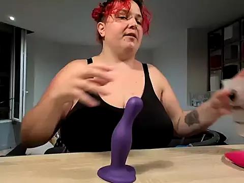 Check-out our cam rooms range and converse on a personal level with our delicious livecams streamers, showing off their spicy curves and toys.