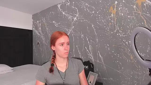 LanaHiuston from StripChat is Freechat