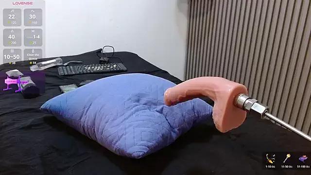 Photos of Lancelot_19 from StripChat is Freechat