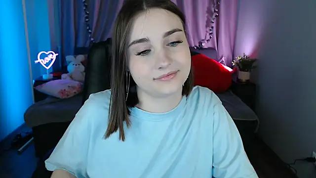 LaneyGrey from StripChat is Freechat