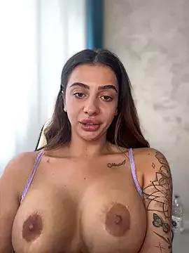 LaraVegas_ from StripChat is Freechat