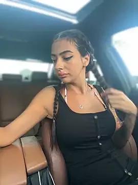 Photos of LaraVegas_ from StripChat is Freechat