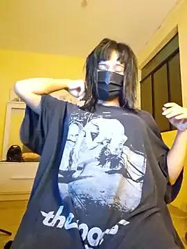 Latin_summer from StripChat is Freechat