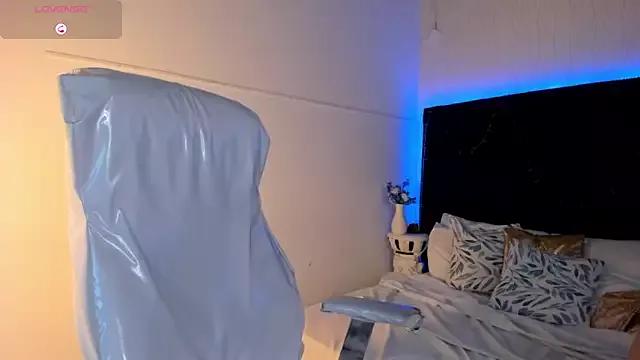 lauren_fit from StripChat is Freechat