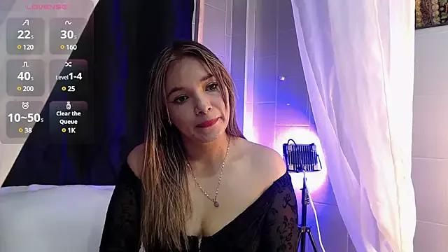 lauren_smith from StripChat is Freechat