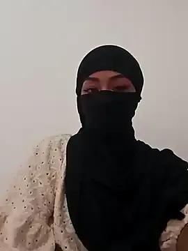 Layla_Noor from StripChat is Freechat