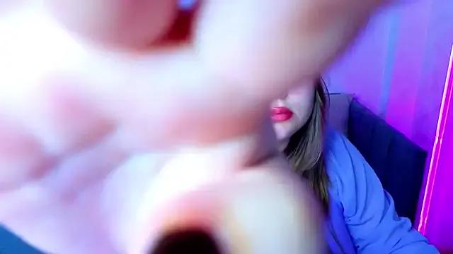 Lea_Foxy from StripChat is Freechat