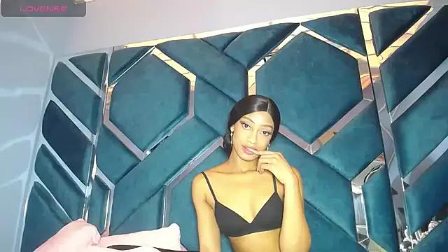 Lea_Sweetly from StripChat is Freechat