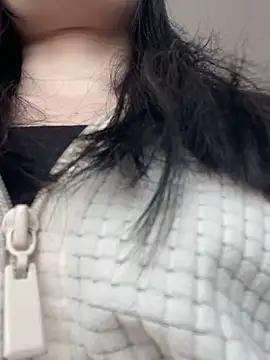 LeilaLow from StripChat