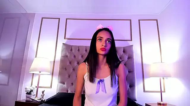 Leilani- from StripChat is Freechat