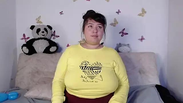 LennaTurnerr from StripChat is Freechat