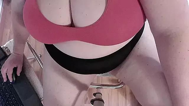 Lestars_Dream_Tits from StripChat is Freechat