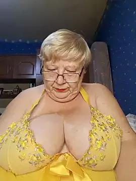 Letty-Magdalen from StripChat is Freechat