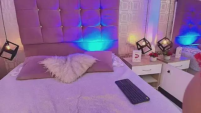 LexieBloom from StripChat is Freechat