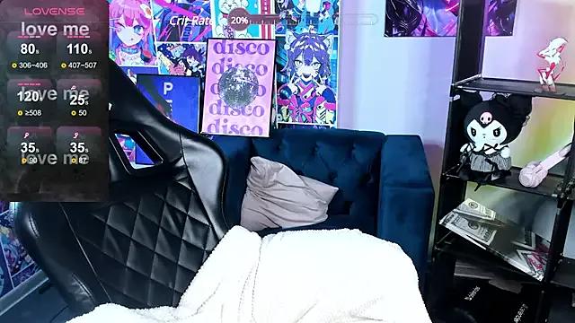 Check-out our cam rooms range and converse on a personal level with our delicious livecams streamers, showing off their spicy curves and toys.
