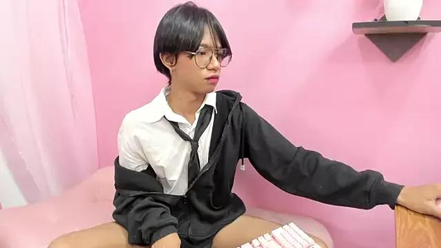 Liam_evvan from StripChat is Freechat