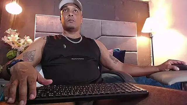liam_howard from StripChat is Freechat