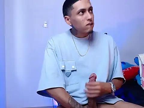 Liam_lee from StripChat is Freechat