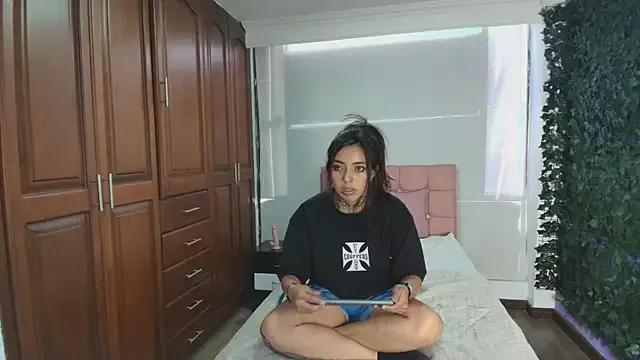 Check-out our cam rooms range and converse on a personal level with our delicious livecams streamers, showing off their spicy curves and toys.