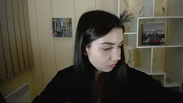 Lili_magic from StripChat is Freechat