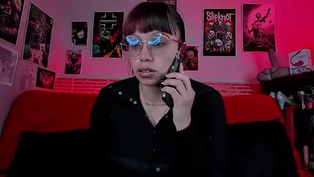 lilith-deveraux from StripChat is Freechat