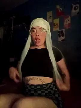 Lilith-Horny from StripChat is Freechat