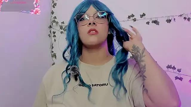 Check-out our cam rooms range and converse on a personal level with our delicious livecams streamers, showing off their spicy curves and toys.