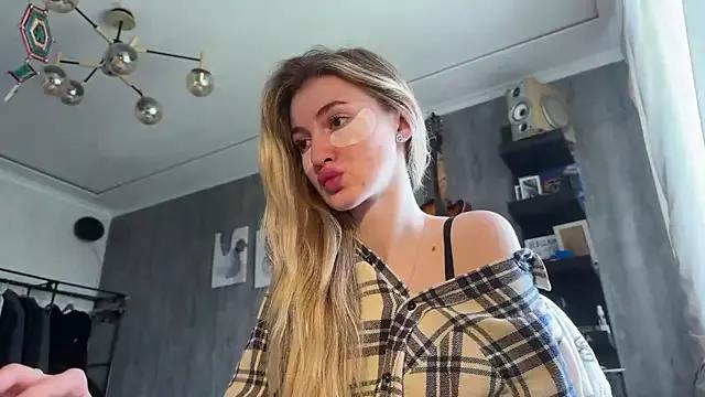 LilithTreasure from StripChat is Freechat