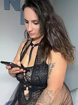 lillylooney from StripChat is Freechat