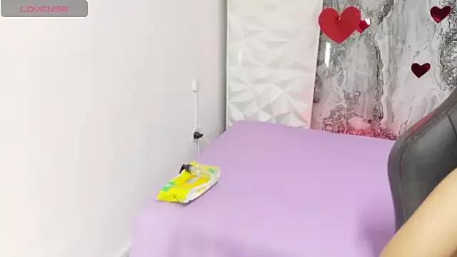 Lily__Rouse__ from StripChat is Freechat