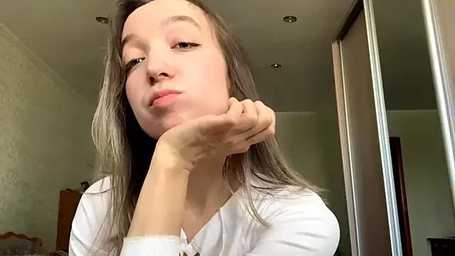LILY_MALI_BOO from StripChat is Freechat