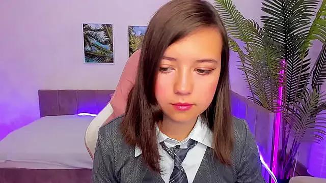 Lina_Brownie from StripChat is Freechat