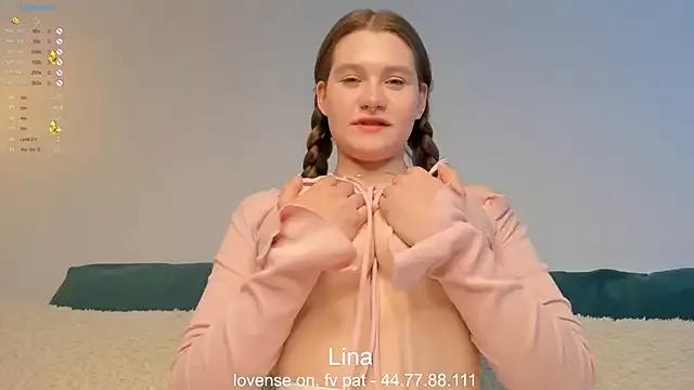 LinaLix from StripChat is Freechat