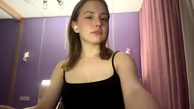 LinaMoonBlessed from StripChat is Freechat