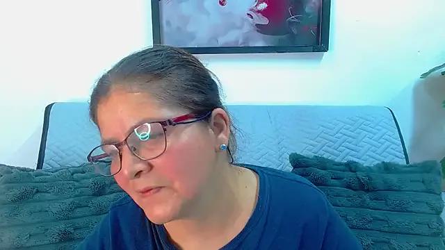 Linda_banks_ from StripChat is Freechat