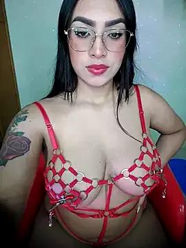 Linda_Saenz_ from StripChat is Freechat