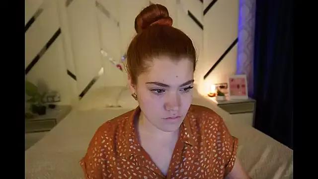 Linda_Sauver from StripChat is Freechat