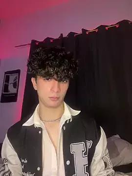 lion_cherry21 from StripChat is Freechat