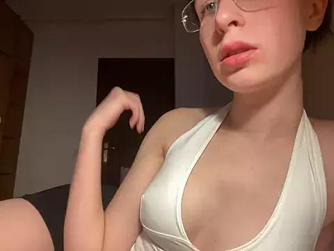Lisa-5329 from StripChat is Freechat