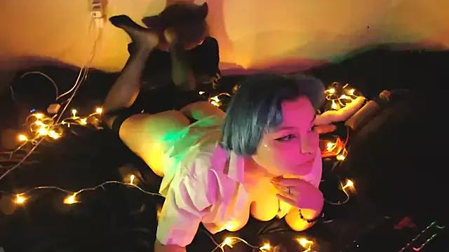 Lisa_chan from StripChat is Freechat