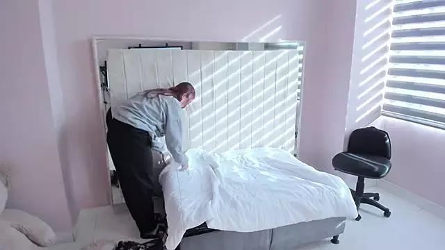 Check-out our cam rooms range and converse on a personal level with our delicious livecams streamers, showing off their spicy curves and toys.