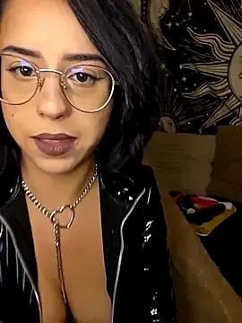 Check-out our cam rooms range and converse on a personal level with our delicious livecams streamers, showing off their spicy curves and toys.