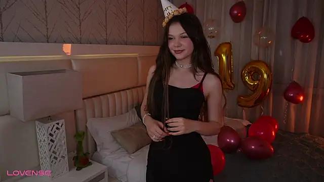 Check-out our cam rooms range and converse on a personal level with our delicious livecams streamers, showing off their spicy curves and toys.