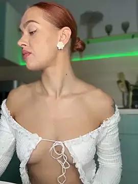 LittleFox___ from StripChat is Freechat