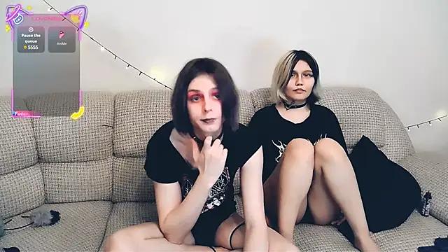 Check-out our cam rooms range and converse on a personal level with our delicious livecams streamers, showing off their spicy curves and toys.