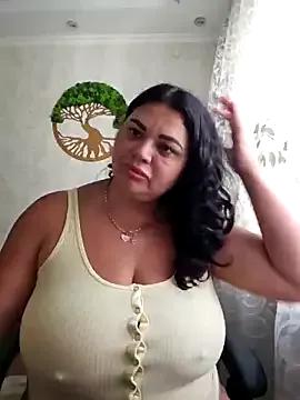 littleRikka from StripChat is Freechat