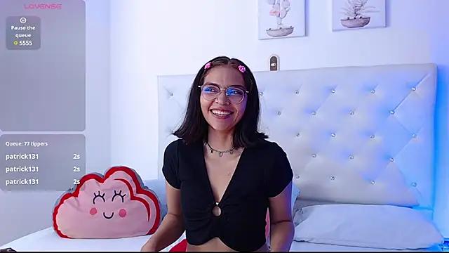 Check-out our cam rooms range and converse on a personal level with our delicious livecams streamers, showing off their spicy curves and toys.
